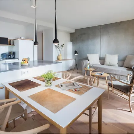 Duenenblick Apartman *